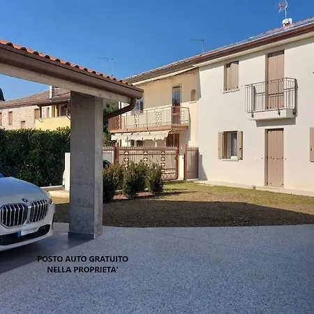 La Bussola Apartment *